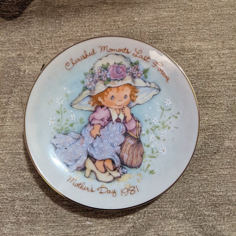 Vintage Avon 1981 Mothers Day Plate